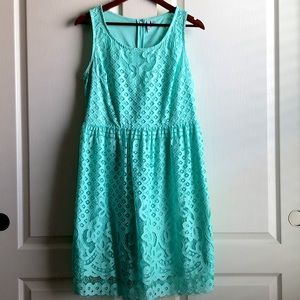 ELLE Lacy Sleeveless Dress